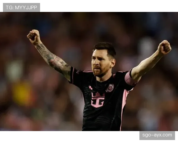 梅西作为足坛时代象征，持续展现卓越竞技状态与影响力